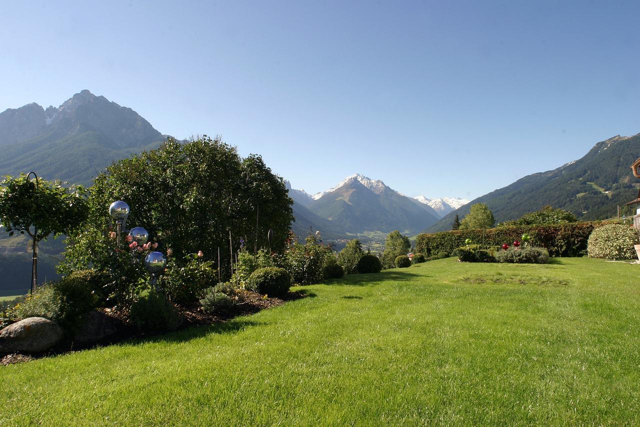 Готель Landgut Thalerhof Тельфес-ім-Штубай Екстер'єр фото